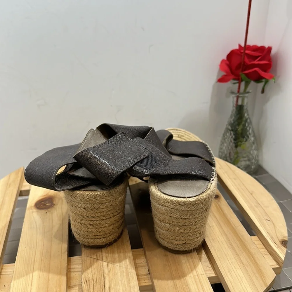 Eileen Fisher‎ wedges #98